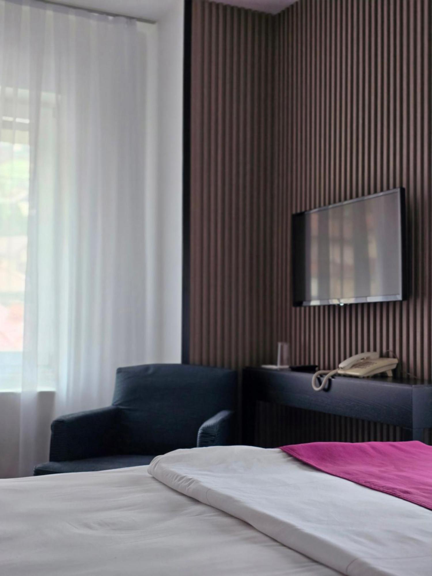 Hotel Hecco Sarajevo Bagian luar foto
