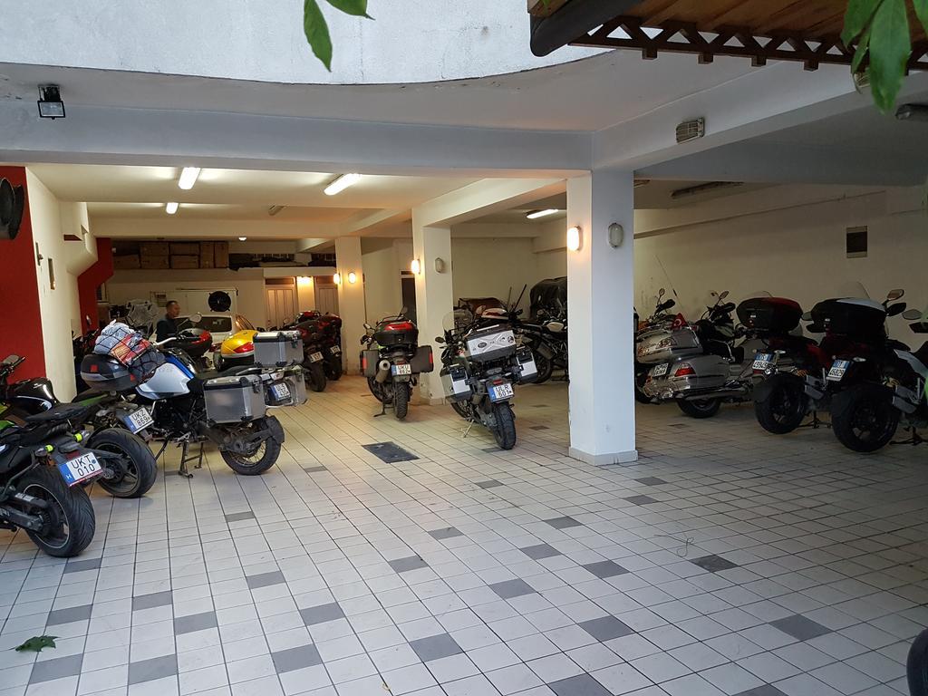 Hotel Hecco Sarajevo Bagian luar foto